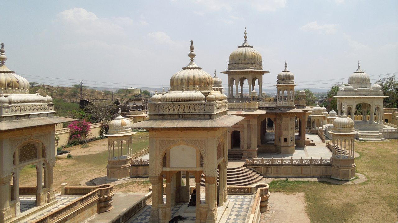 Gaitor Cenotaphs
